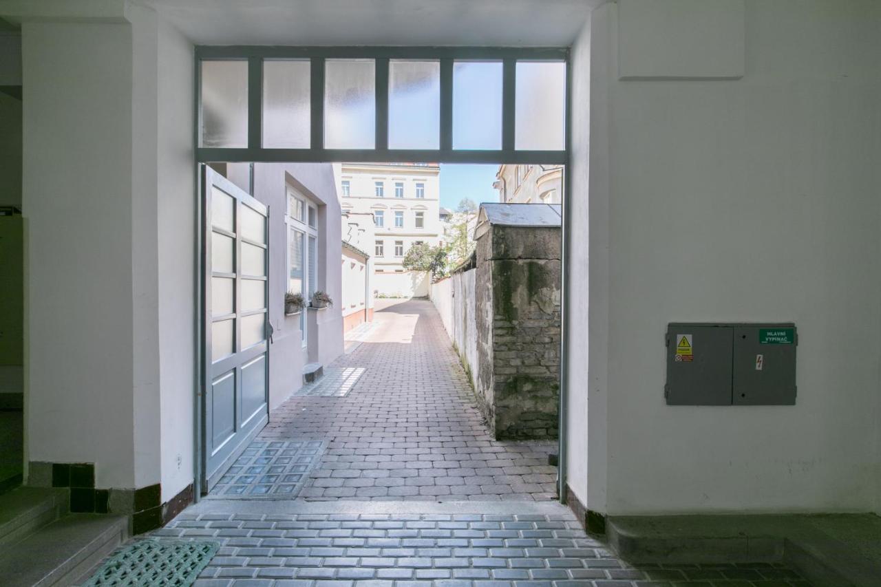 Apartament Cozy In Quiet Courtyard Near Charles Bridge Praga
